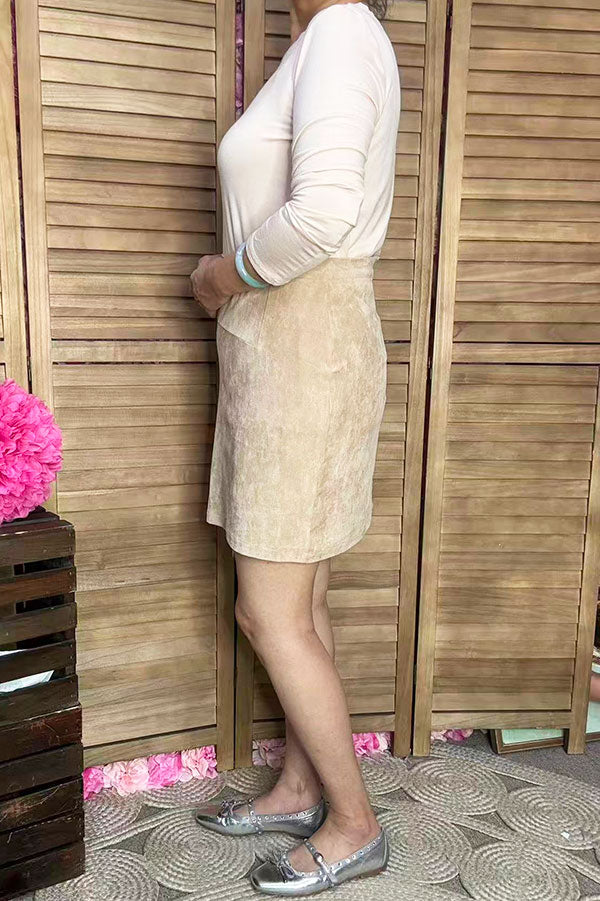 Fringe trim asymetrical hem faux suede women skirt DLH13596