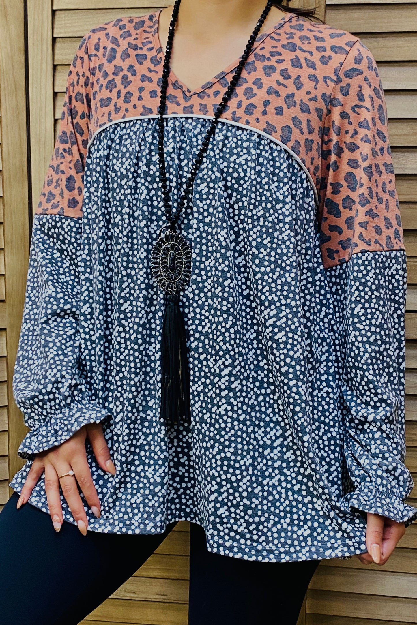 YMY139972 WASH OUT LEOPARD PRINT LONG SLEEVE TOP