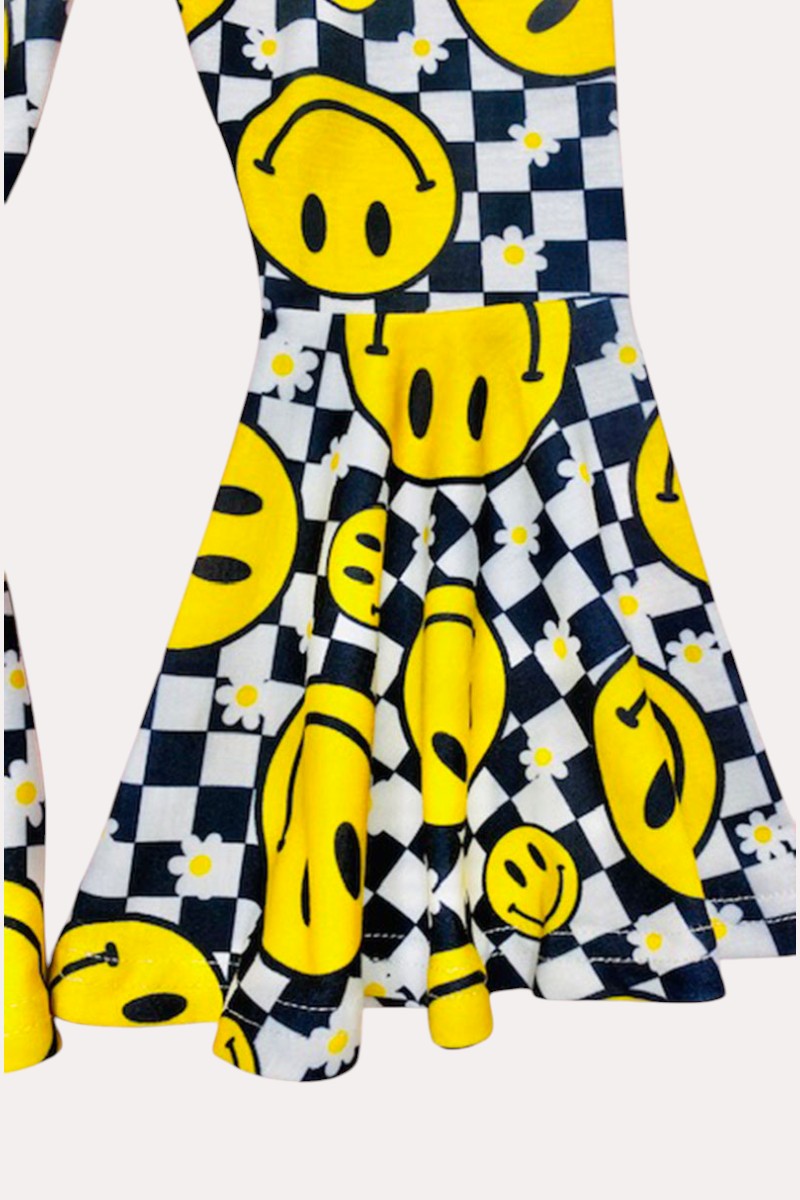 X0666-23 Summer yellow smile face prints top & bell bottom 2pcs girls sets