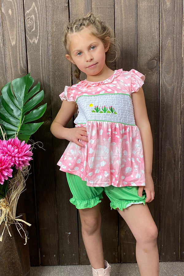 Pink cactus embroidery detail top w/green shorts 2pcs girl set DLH2507