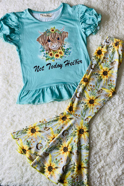 Western "not Today Heifer" turquoise top floral pant girls boutique set XCH0013-4H