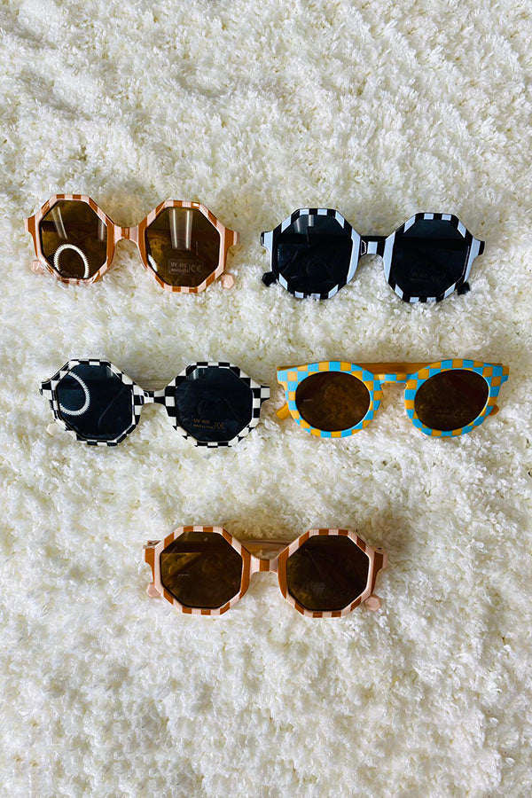 Cute kids striped sunglasses mix color and pattern 4pcs/$10