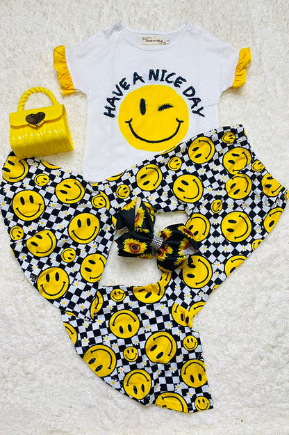 Casual trendy top & bell bottom girls boutique sets XCH0666-23H