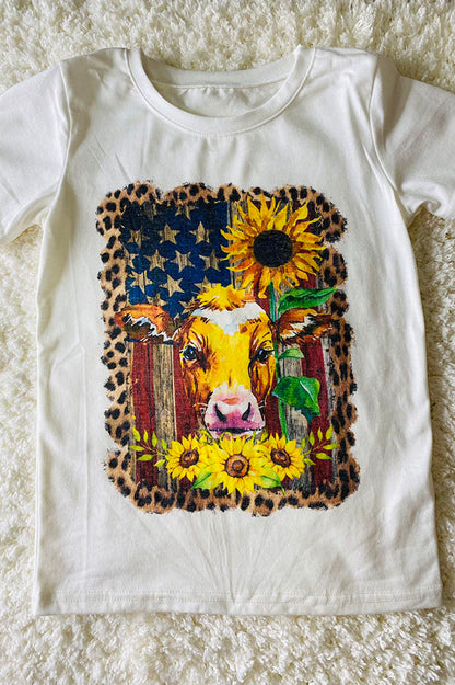 USA flag w/cow face & sunflowers short sleeve white t-shirt DLH0923-32