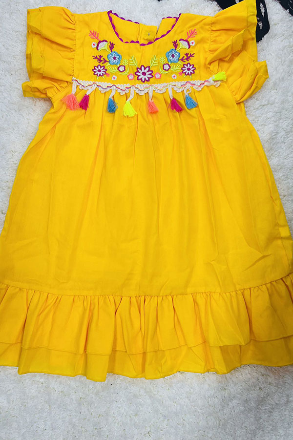 DLH2776 Floral embroidery yellow short sleeve girls dress