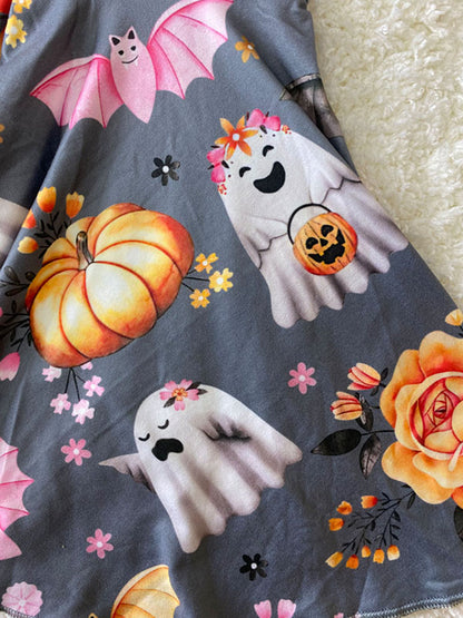 Pink & gray ghost, roses, & pumpkins 2pc set DLH2666