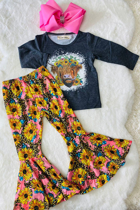 XCH0015-25H Fall bull prints grey top sunflower & leopard girls sets wholesale