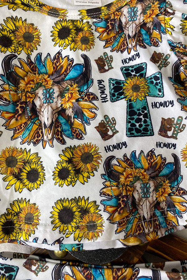 "HOWDY" sunflowers & bull skulls baby set 1120WY