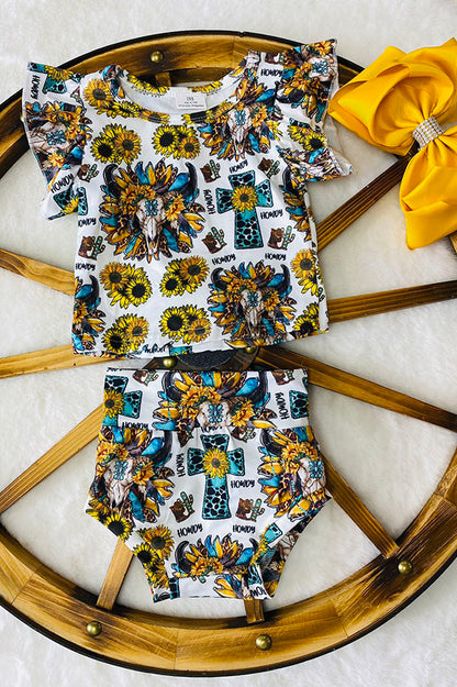 "HOWDY" sunflowers & bull skulls baby set 1120WY