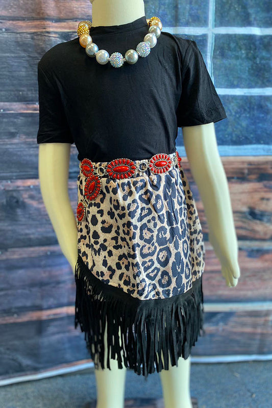 XCH04004 Black short sleeve top suede leopard skirts with fringe 2pcs girls sets