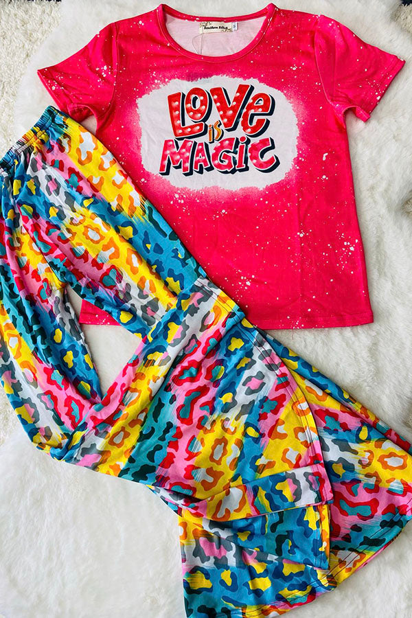 "LOVE IS MAGIC" bright multicolor 2pc short sleeve set XCH0777-11H