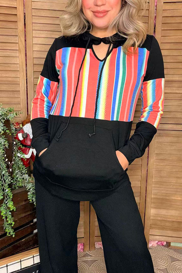 Black serape color block hoodie w/keyhole neckline GJQ8267