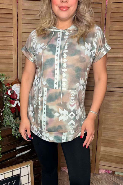 Aztec printed short sleeve hoodie for women w/front pockets GJQ9886