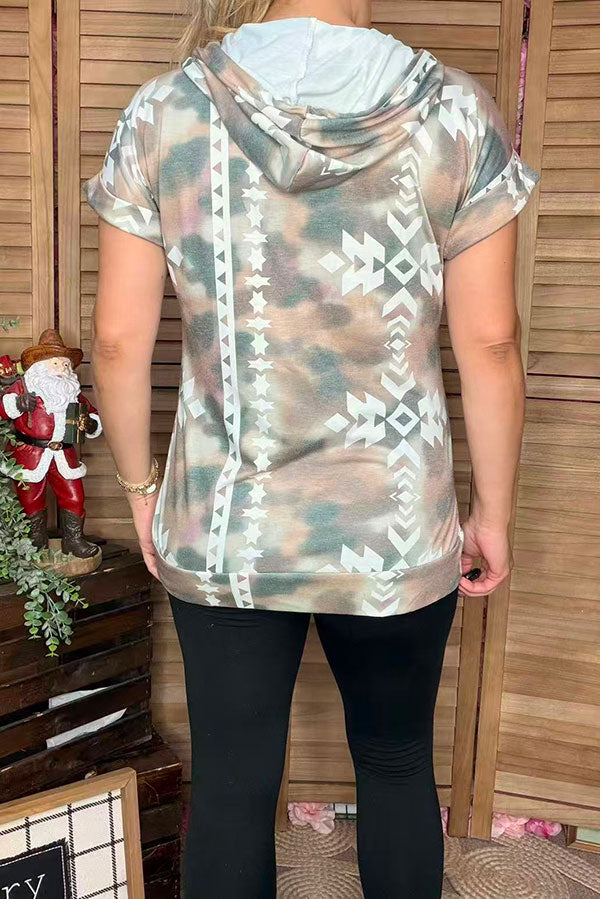 Aztec printed short sleeve hoodie for women w/front pockets GJQ9886