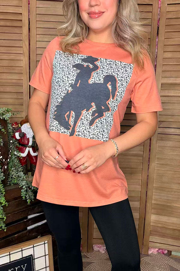 Coral short sleeve women top with bronc rider graphic XCH14128