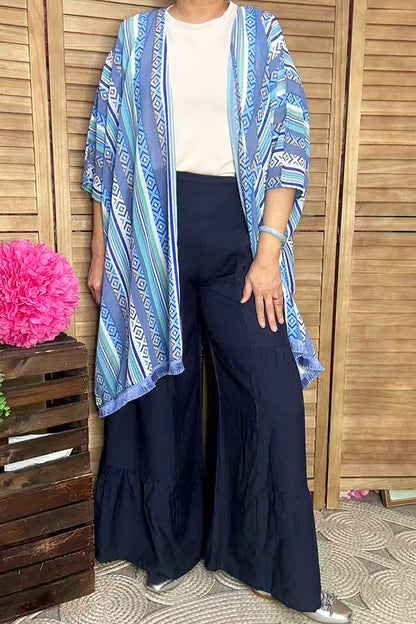 XCH10895 Blue aztec multi color printed w/trim short sleeves women cardigan