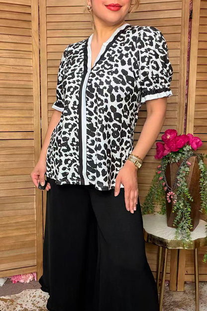 Western leopard stripe trim v-neck women's boutique top Southern Stitch GJQ17169