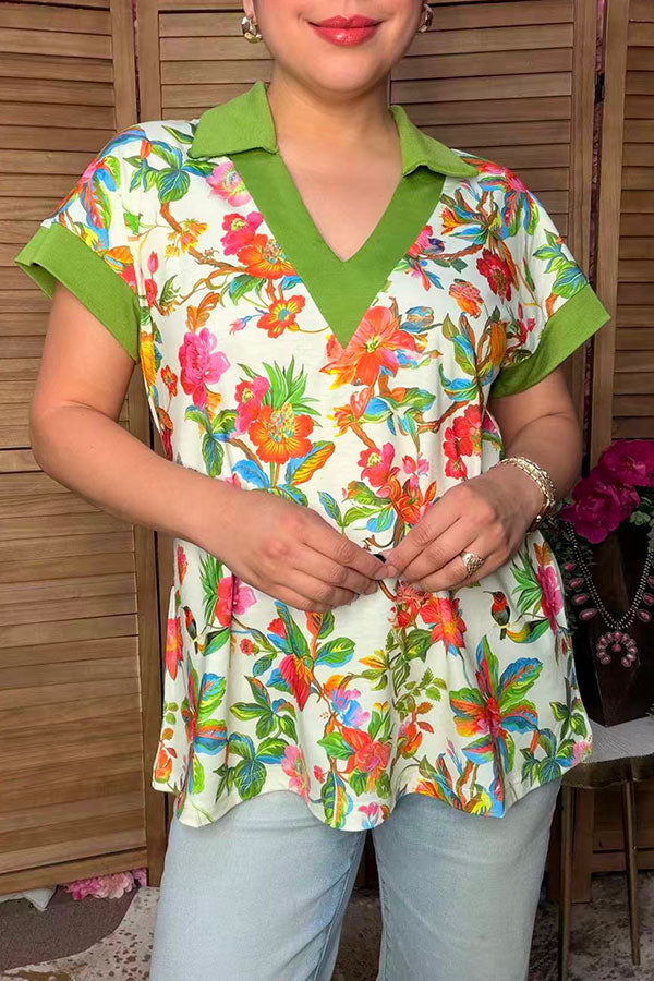 Chic floral print short sleeve women's boutique top w/v-neck Southern Stitch XCH17385