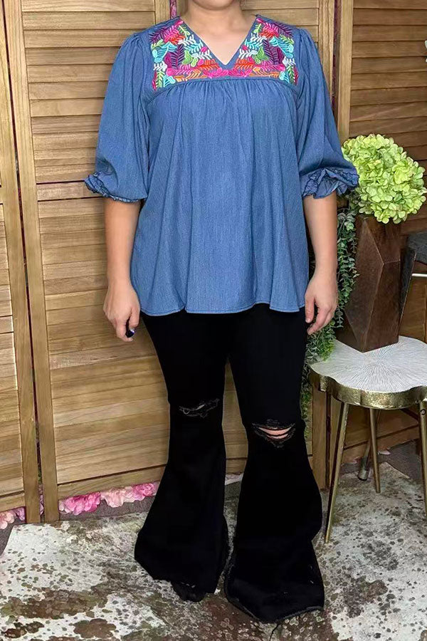 Western floral emboridery soft denim women's boutique top Southern Stitch XCH17473
