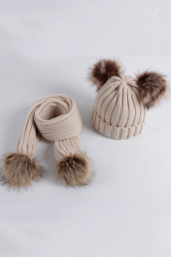 Knitted matching hat & scarf with pompoms one size for kids