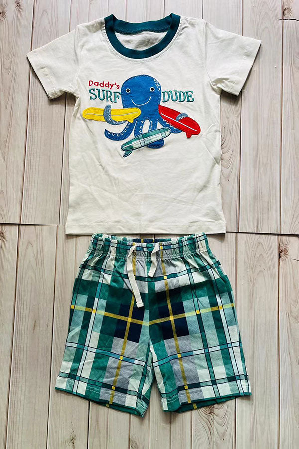 Octopus patch white top & green checkered shorts 2pc boy's set 251307M