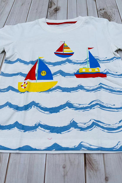 Sailboats & blue ocean waves print white short sleeve boy t-shirt 2601029M