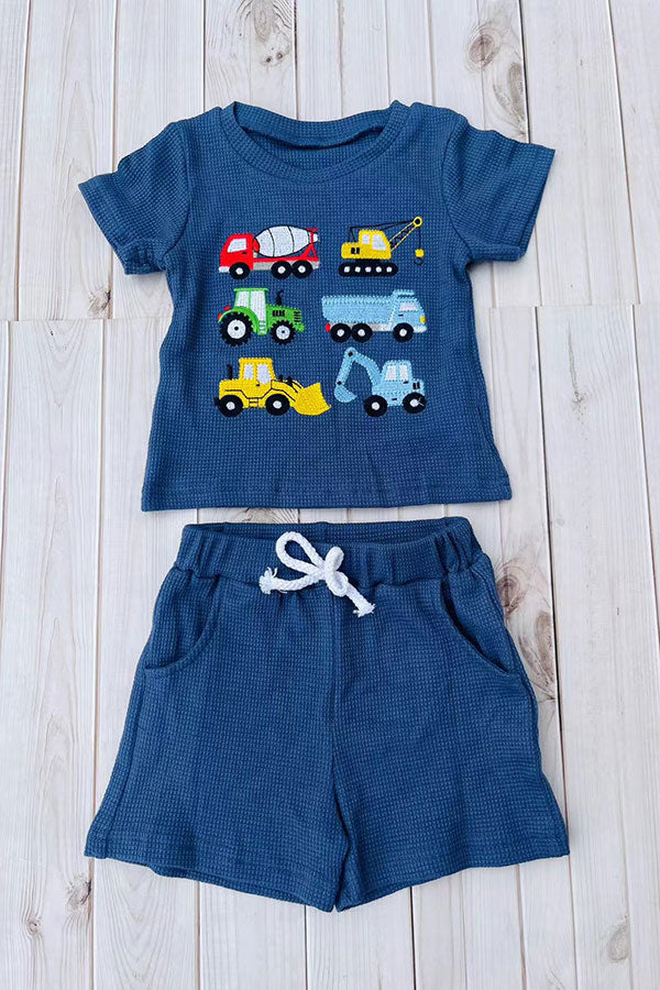 Western vehicle top & blue shorts boy's boutique set 2601069M