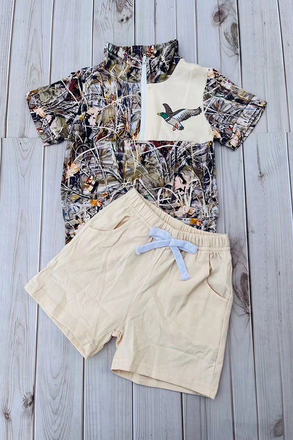 Western wild mallards embroidery top & cream shorts 2pc boy's boutique set 2601080M