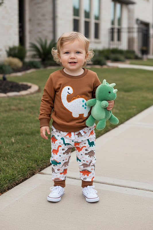 Trendy dinosaur sweatshirt & pant boy's boutique set 2601098M