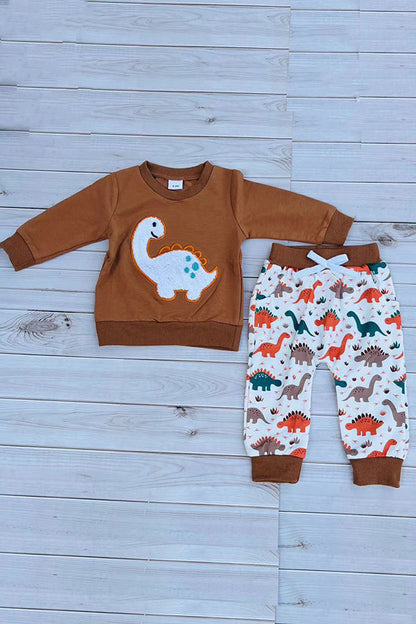 Trendy dinosaur sweatshirt & pant boy's boutique set 2601098M
