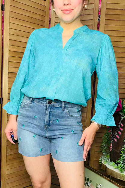 Women's shorts wholesale Blue denim shorts w/aqua cactus embroidery J527