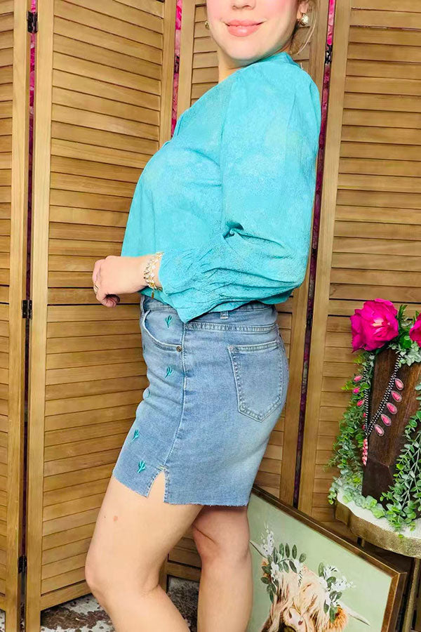 Women's shorts wholesale Blue denim shorts w/aqua cactus embroidery J527