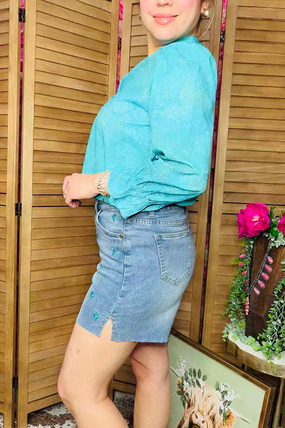 Women's shorts wholesale Blue denim shorts w/aqua cactus embroidery J527
