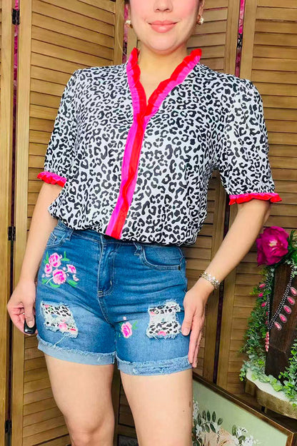 J505 Blue denim women's shorts w/ floral patches