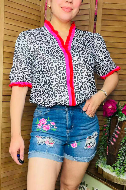 J505 Blue denim women's shorts w/ floral patches