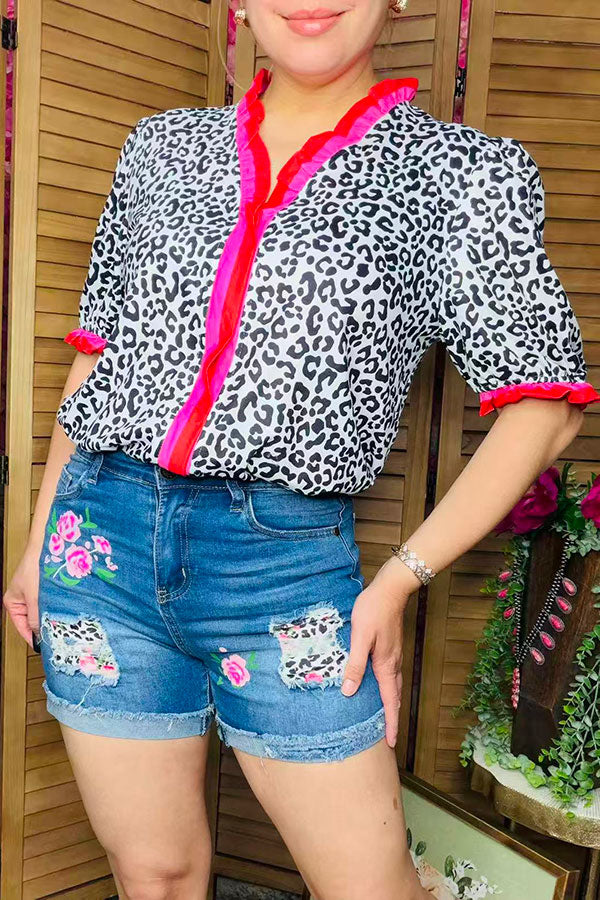 J505 Blue denim women's shorts w/ floral patches