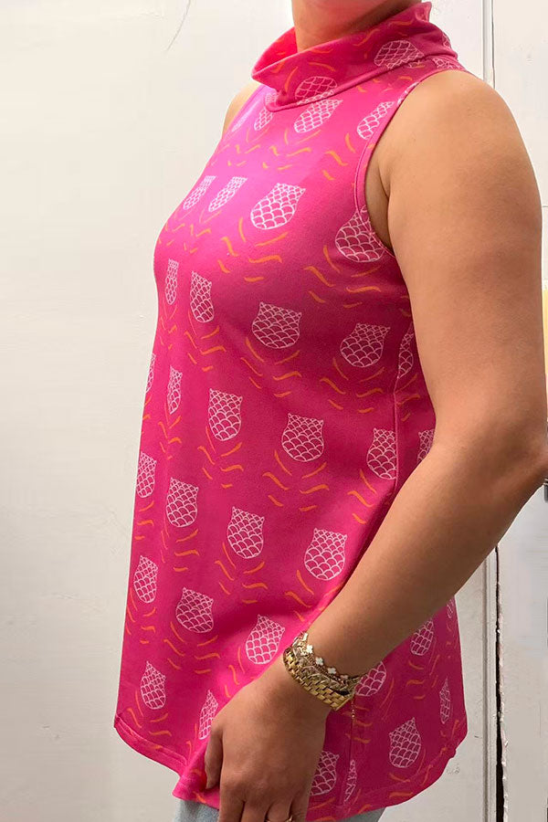 GJQ11063 Graphic pattern printed tank top w/turtle neck