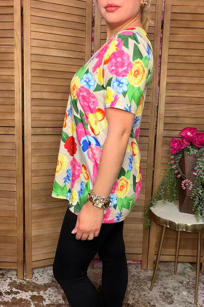 Chic floral criss cross short sleeve women's boutique top Southern Stitch GJQ13974