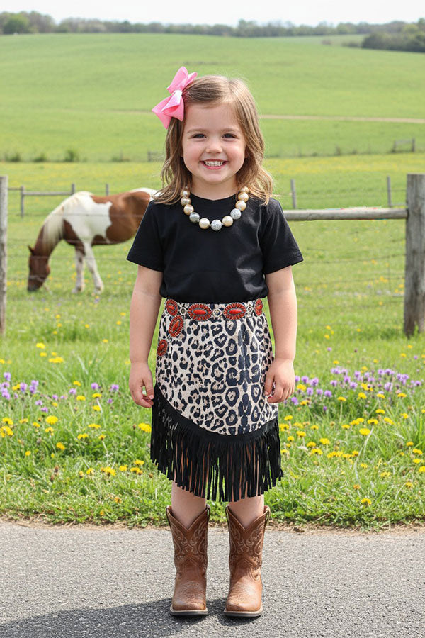 XCH04004 Black short sleeve top suede leopard skirts with fringe 2pcs girls sets