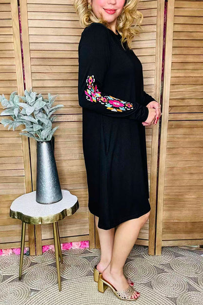 Aztec embroidery long sleeve black women dress w/side pocket BQ15496