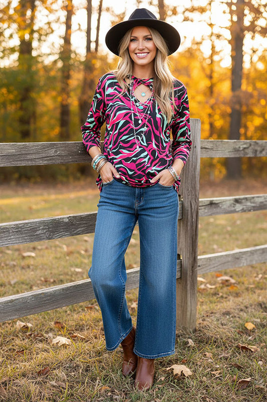 Western abstract print criss corss neck women's boutique top BQ15756