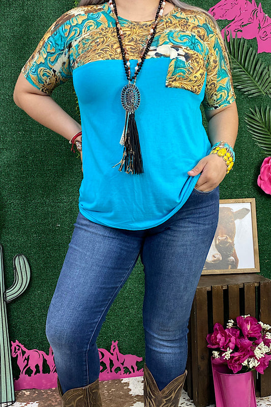 DLH10407 Turquoise Cow & Tooled printed short sleeve top w/front pocket