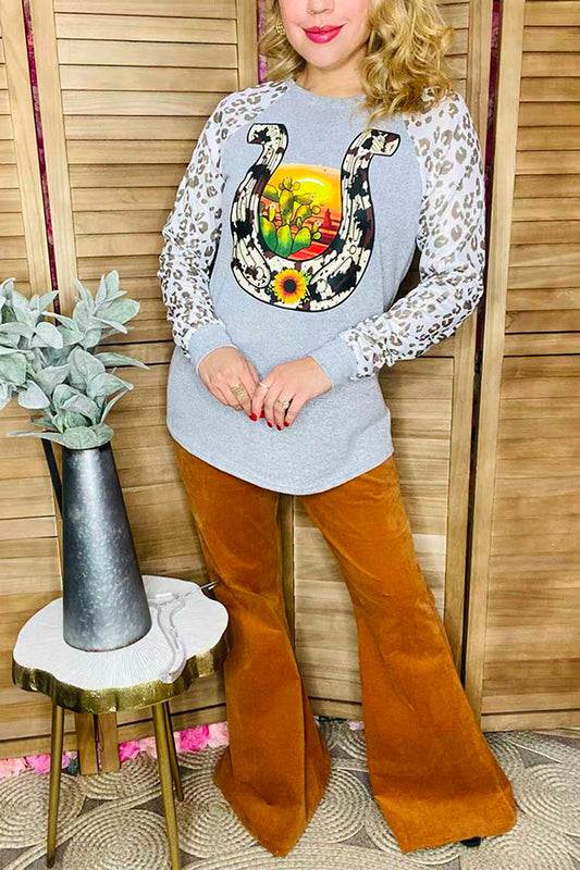 Western horse shoe & cactus grey long sleeve top w/leopard sleeves DLH11350