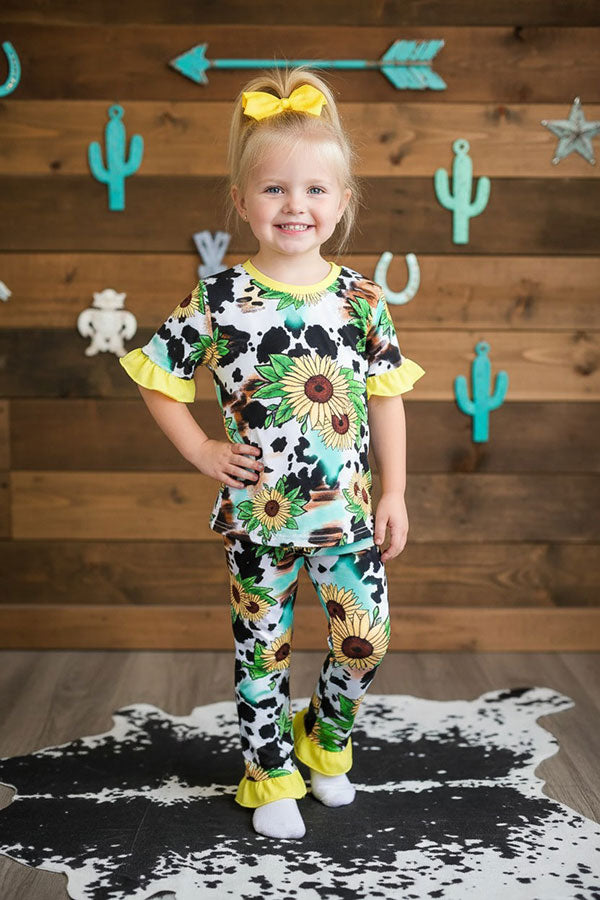 Western COW & SUNFLOWER ruffle girls boutique set DLH2323
