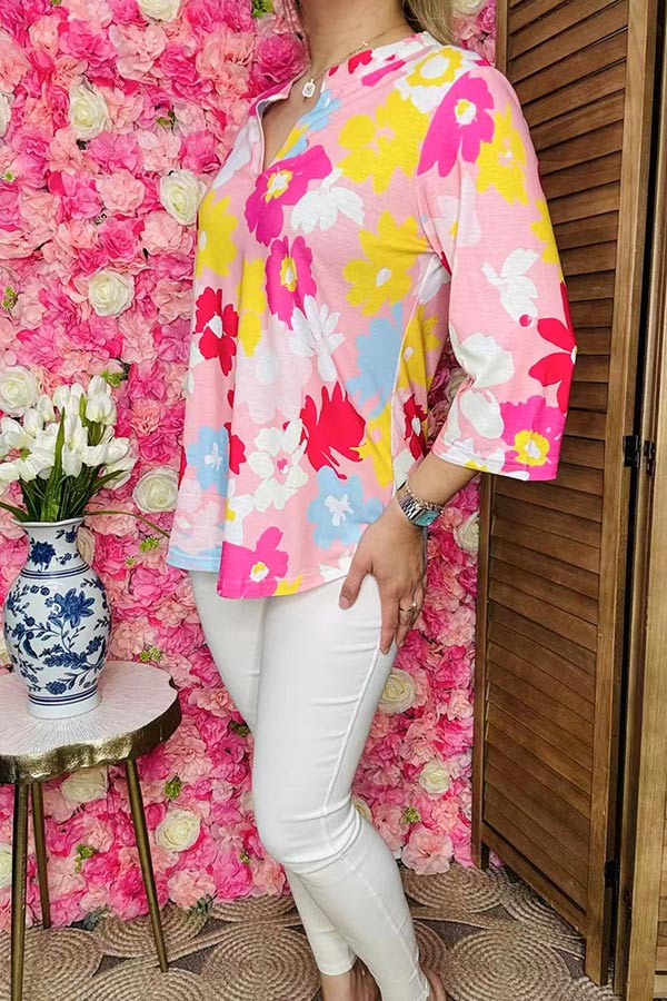 Trendy floral 3/4 sleeves & v-neck women's boutique top Southern Stitch GJQ16163