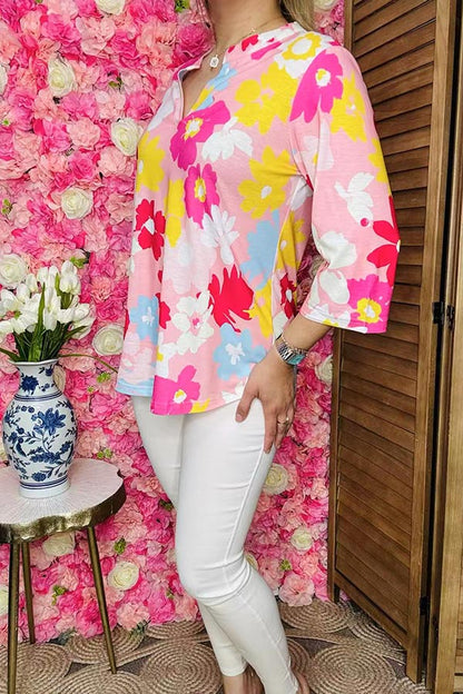 Trendy floral 3/4 sleeves & v-neck women's boutique top Southern Stitch GJQ16163