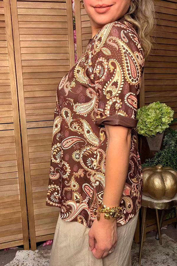 Western paisley print brown short sleeve women's boutique top Southern Stitch GJQ17394