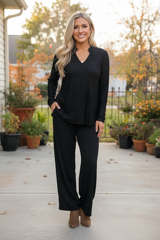 Trendy black subtle wavy jacquard pattern women's boutique top GJQ17602