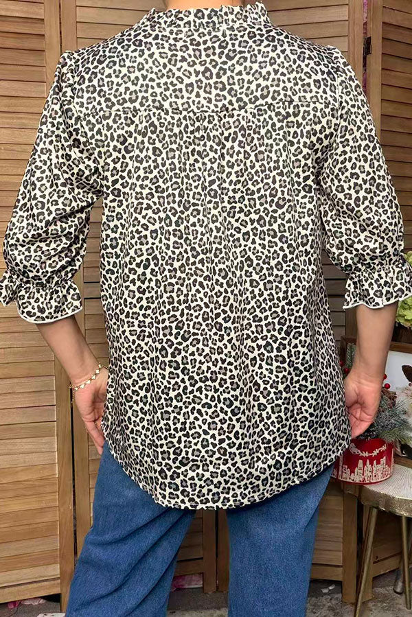 Western leopard ruffle short sleeve women's boutique blouse Southern Stitch GJQ17611