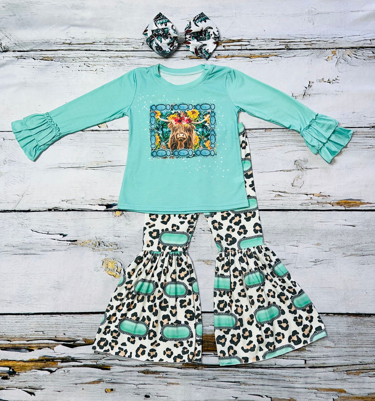 Aqua bull head with flowers & turquoise stones prints long sleeve 2 pc set DLH0923-19